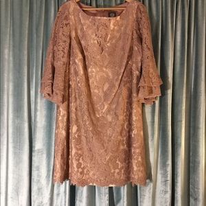 Ruffle cut lace Vince Camuto dress